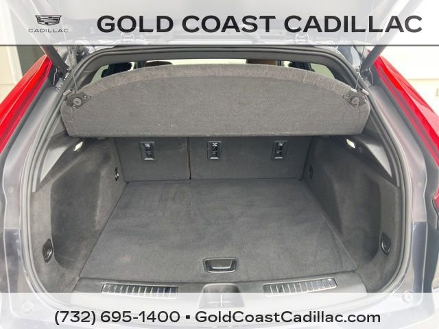 Certified 2023 Cadillac XT4 Premium Luxury w/ Technology Package AWD/4WD image 11