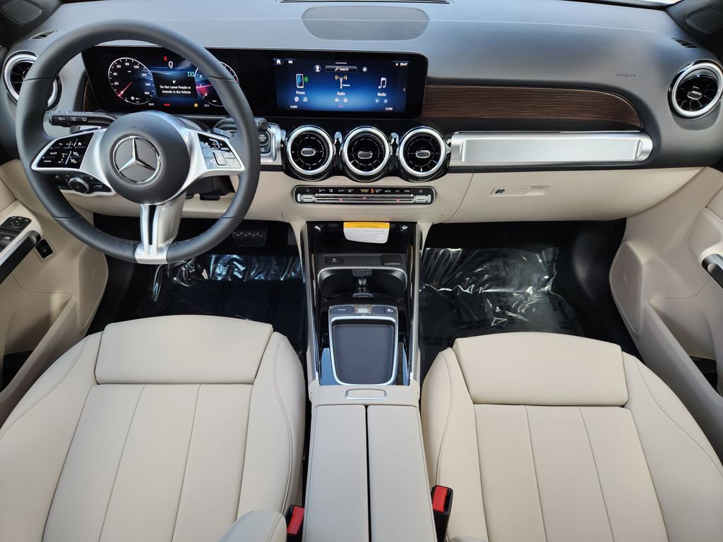 New 2026 Mercedes-Benz GLB 250 4MATIC image 25