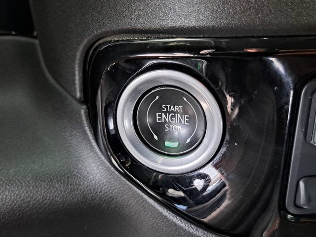 Used 2023 Chevrolet Silverado 1500 LTZ AWD/4WD image 14