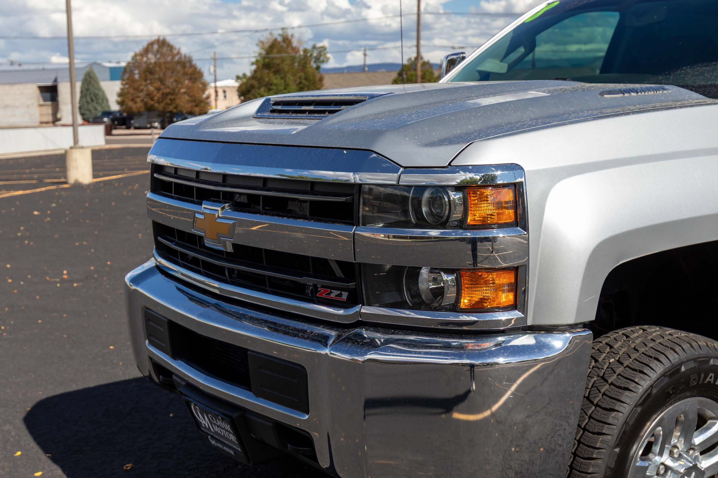Used 2018 Chevrolet Silverado 3500 LT w/ LT Convenience Package AWD/4WD image 35