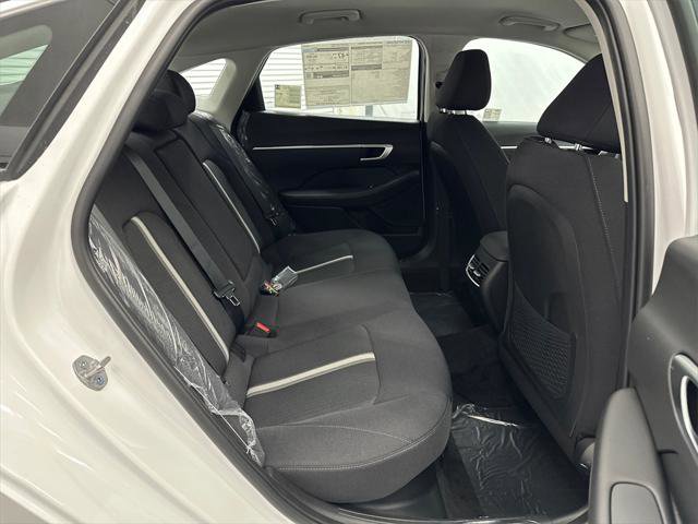 New 2025 Hyundai Sonata SEL image 16