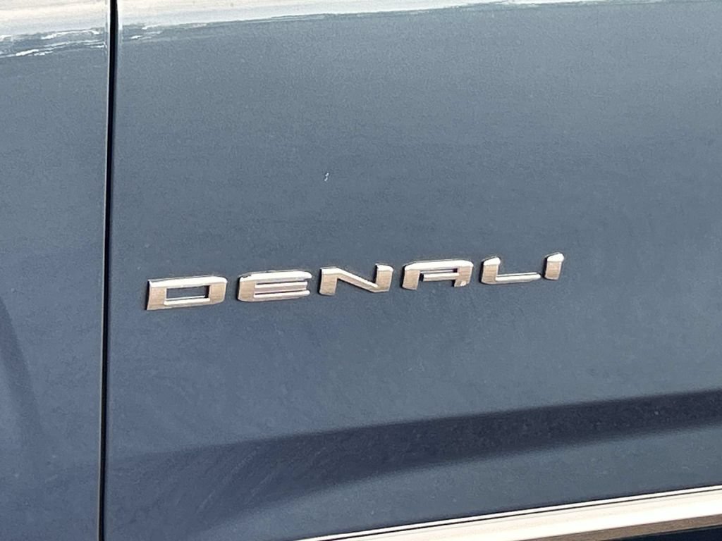 New 2026 GMC Yukon Denali w/ Sun & Power Step Package AWD/4WD image 33