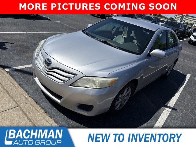 Used 2011 Toyota Camry LE w/ LE Extra-Value Pkg FWD image 3