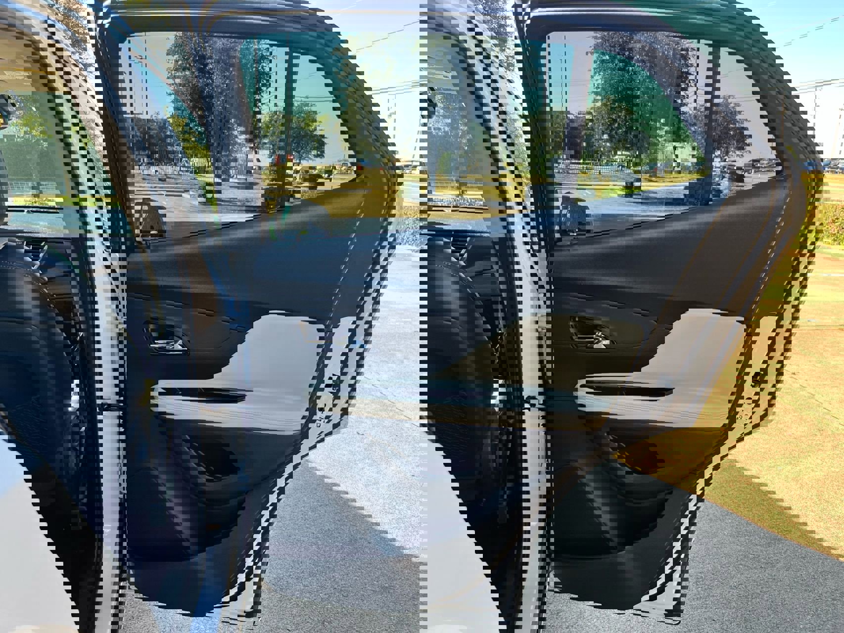 Used 2020 Buick Encore Preferred image 17