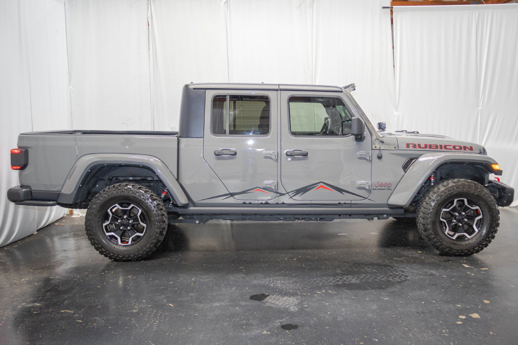 Used 2022 Jeep Gladiator Rubicon w/ LED Lighting Group AWD/4WD image 5