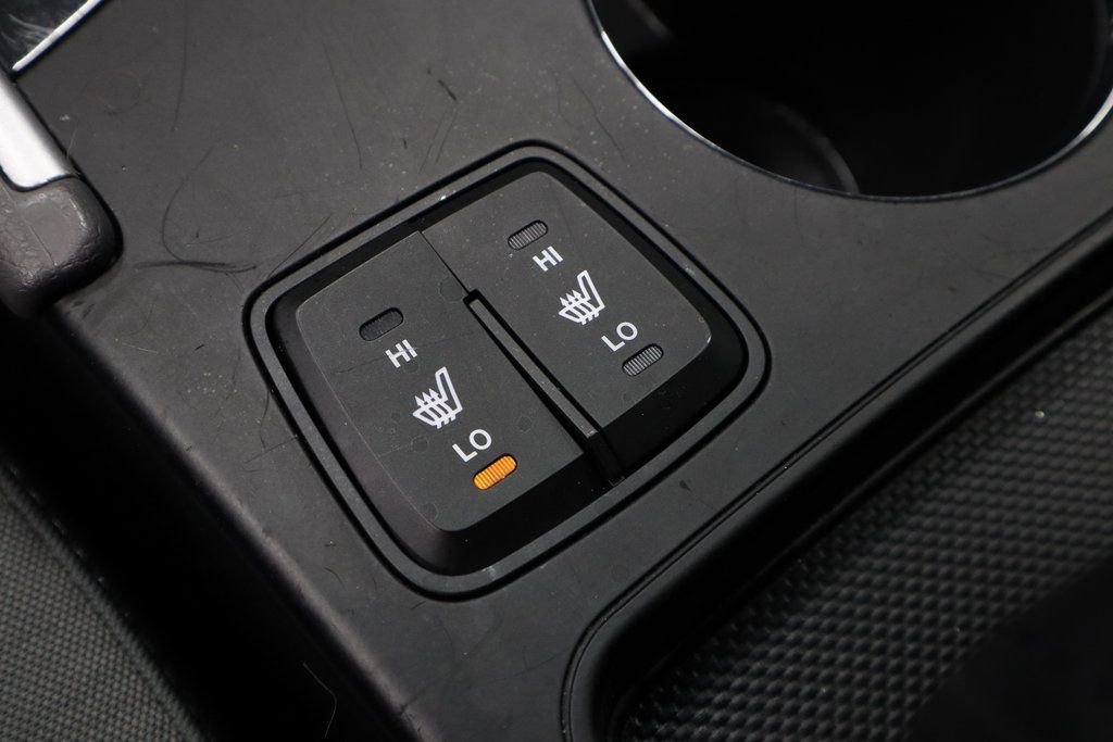 Used 2014 Hyundai Sonata Hybrid image 5