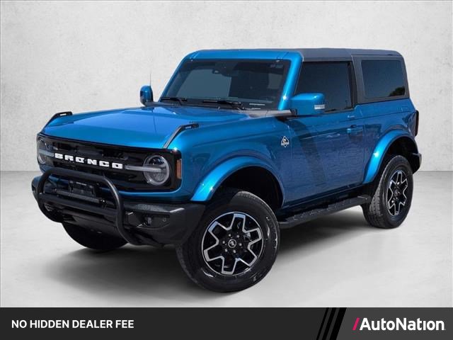 Used 2023 Ford Bronco Outer Banks AWD/4WD image 1