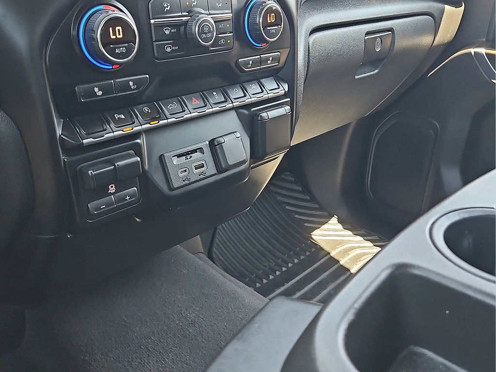 Used 2019 Chevrolet Silverado 1500 LT w/ Texas Edition RWD image 20