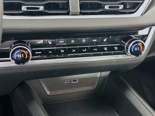 New 2026 Chevrolet Equinox LT w/ Convenience Package II image 15