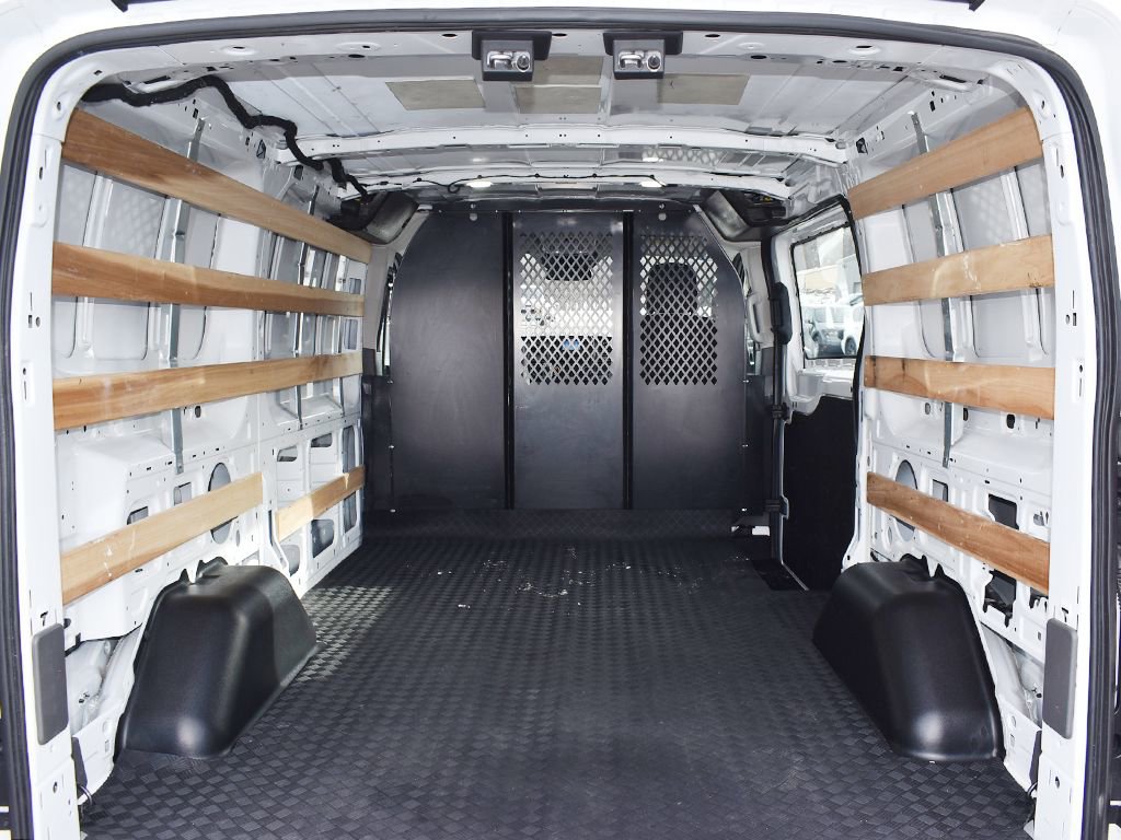 Used 2024 Ford Transit 250 Low Roof w/ Exterior Upgrade Package RWD image 9