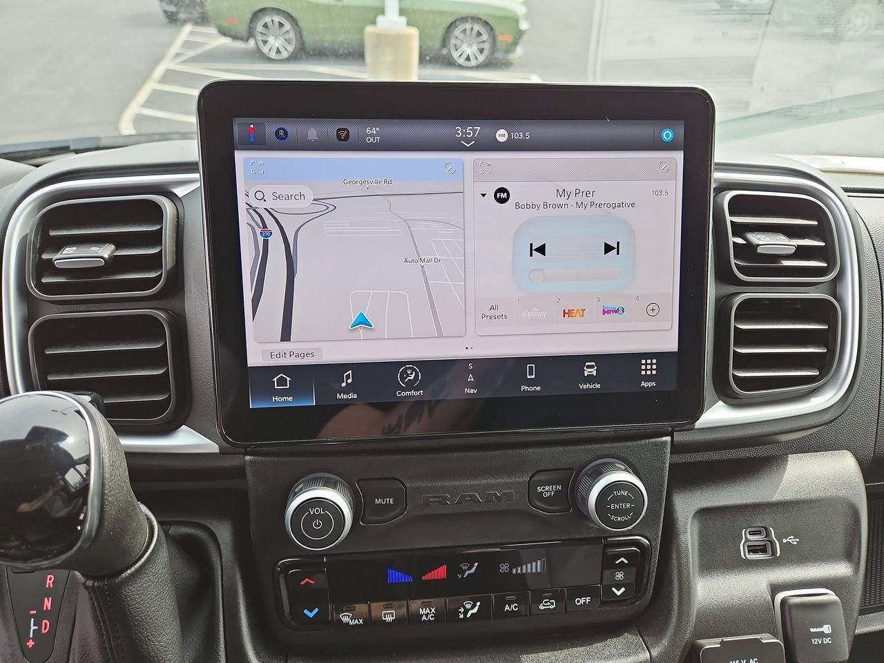 New 2025 RAM ProMaster 2500 w/ Quick Order Package 22G SLT image 16