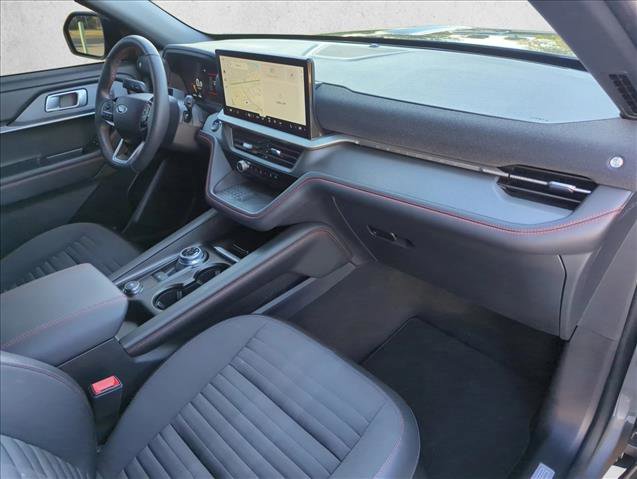 Certified 2025 Ford Explorer ST-Line w/ Premium Package image 25
