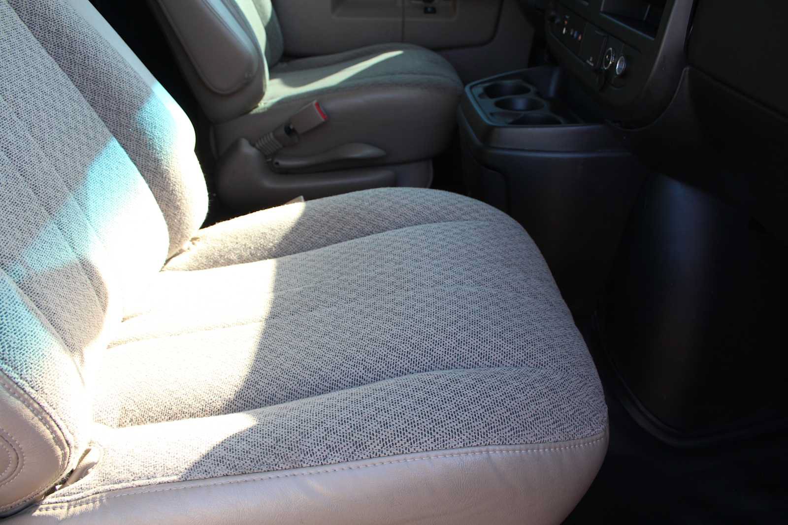 Used 2019 Chevrolet Express 2500 w/ Driver Convenience Package RWD image 19