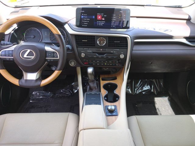 Certified 2020 Lexus RX 350L Premium w/ Premium Package AWD/4WD image 14