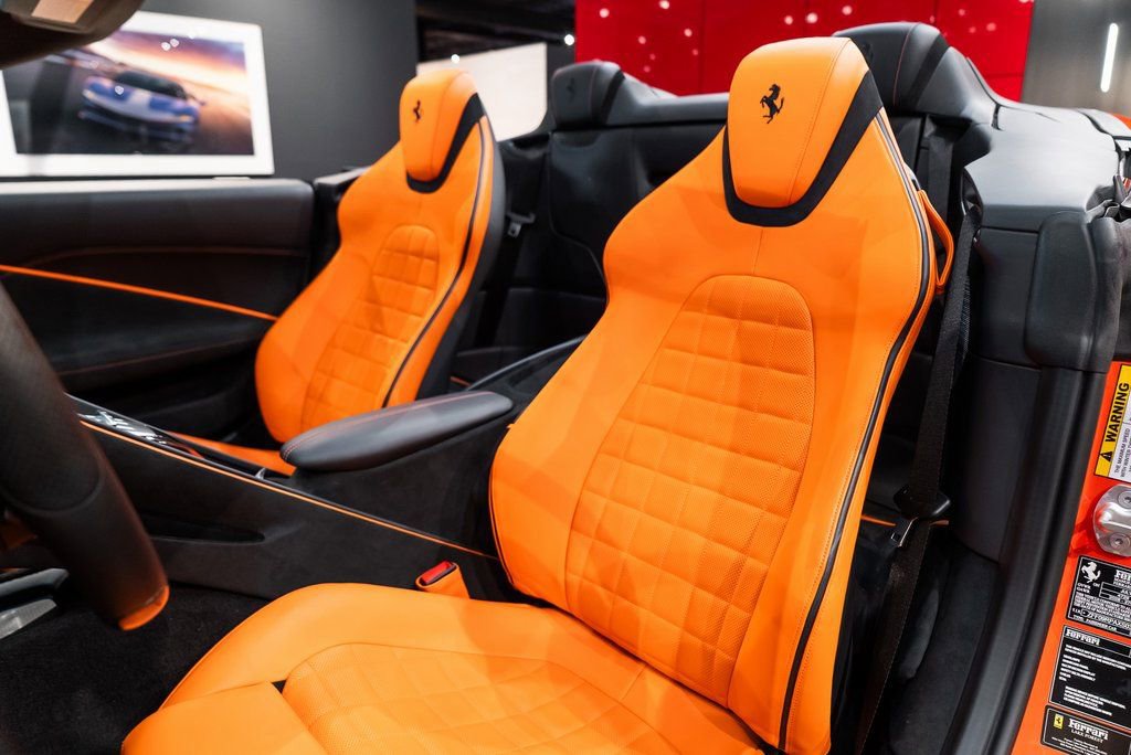 Certified 2025 Ferrari Roma Spider image 4