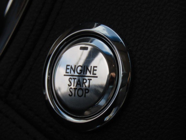 Used 2020 Lincoln Continental Reserve w/ Luxury Package image 24