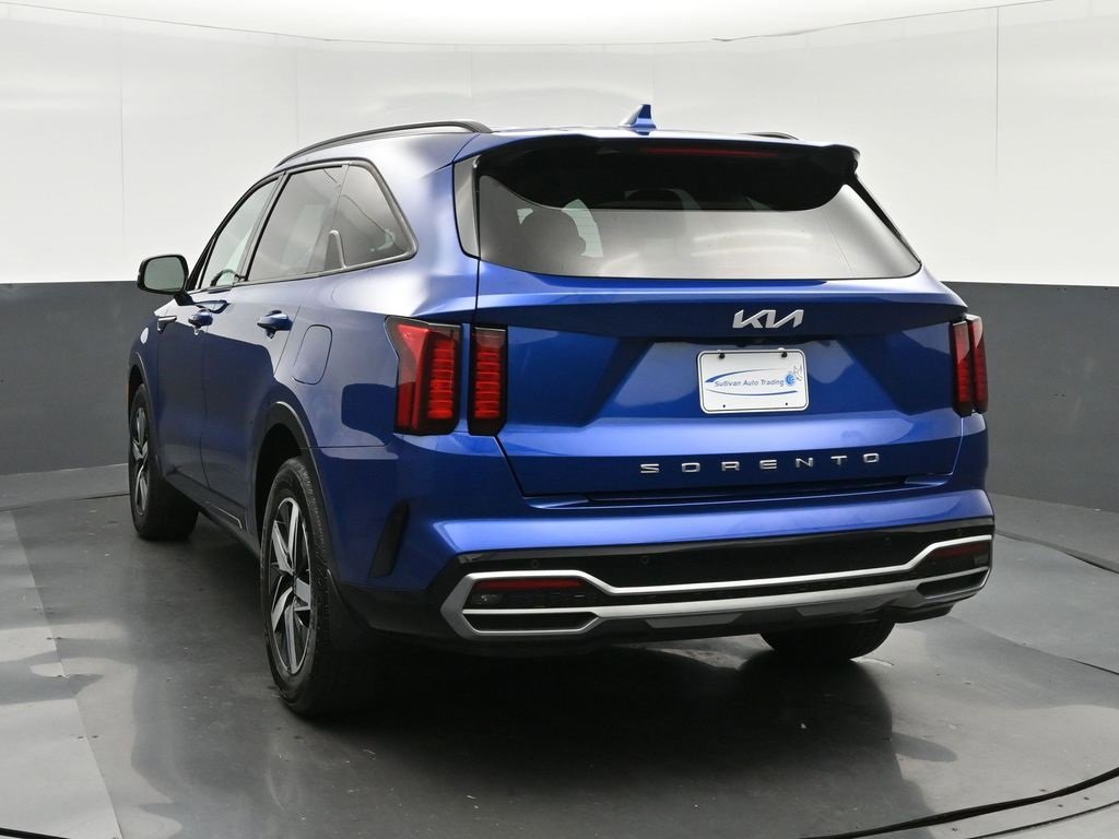 Used 2022 Kia Sorento S image 5