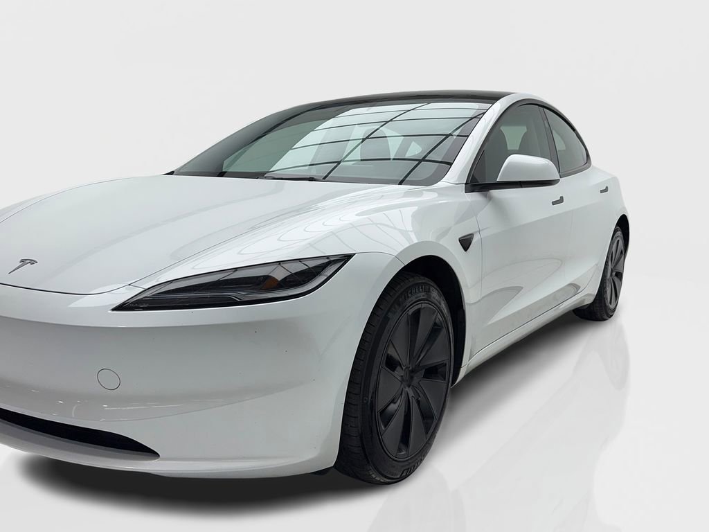 Used 2024 Tesla Model 3 Standard Range image 3