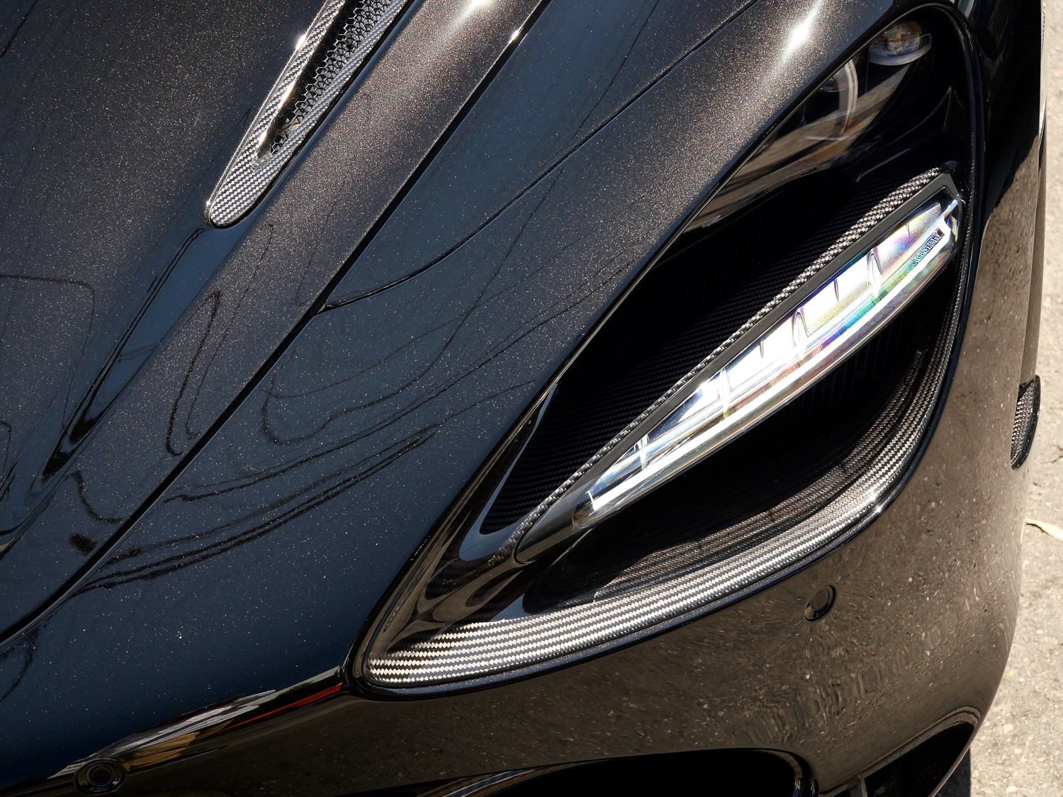 Used 2019 McLaren 720S Performance RWD image 36