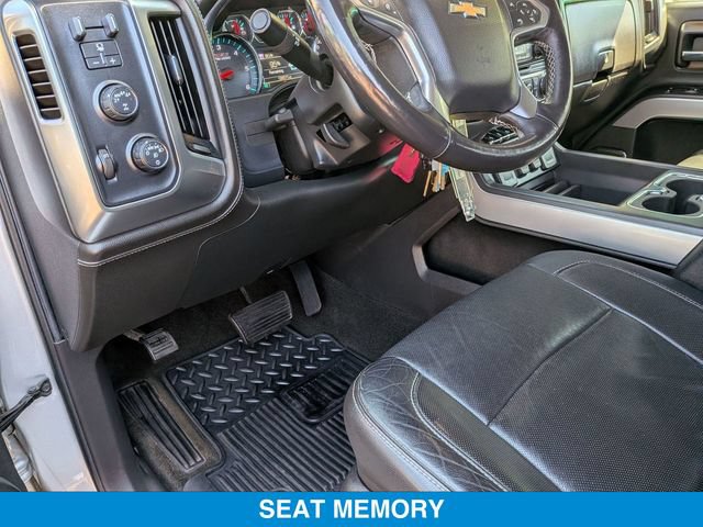 Used 2018 Chevrolet Silverado 1500 LTZ Z71 w/ LTZ Plus Package AWD/4WD image 17