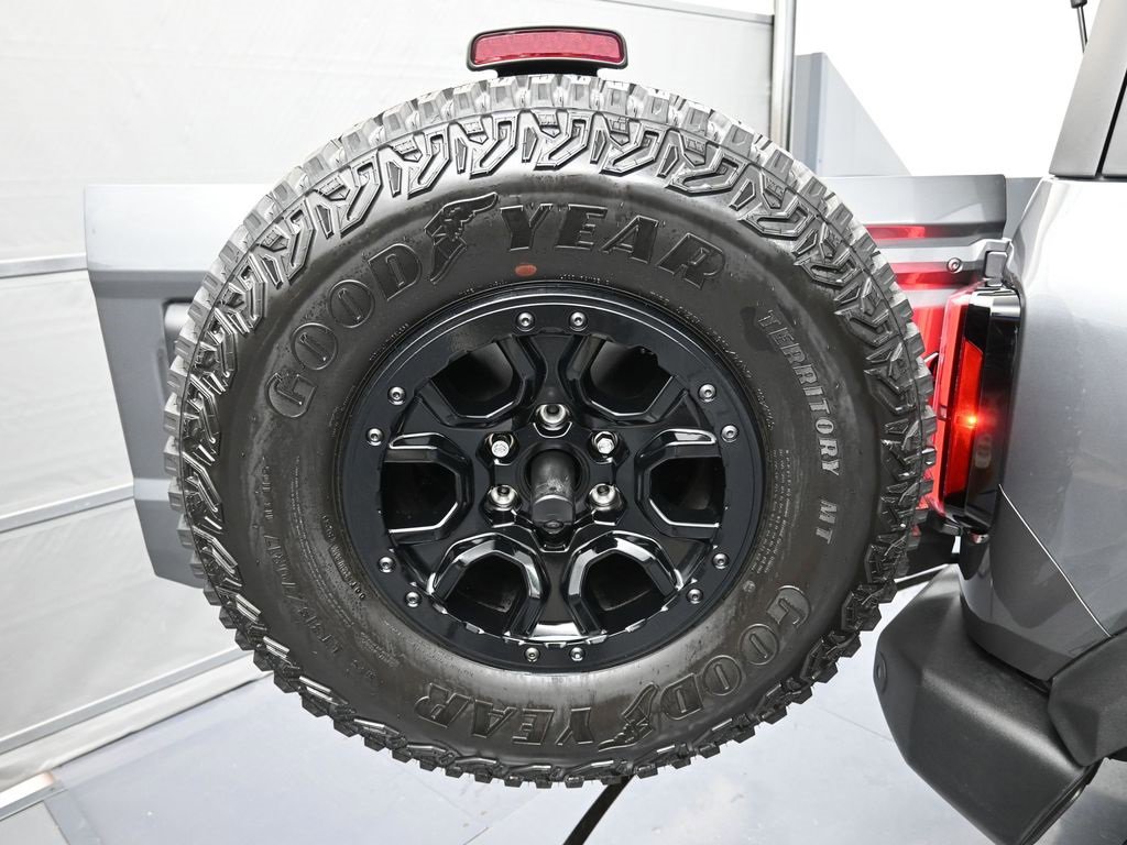 Used 2024 Ford Bronco Wildtrak image 24