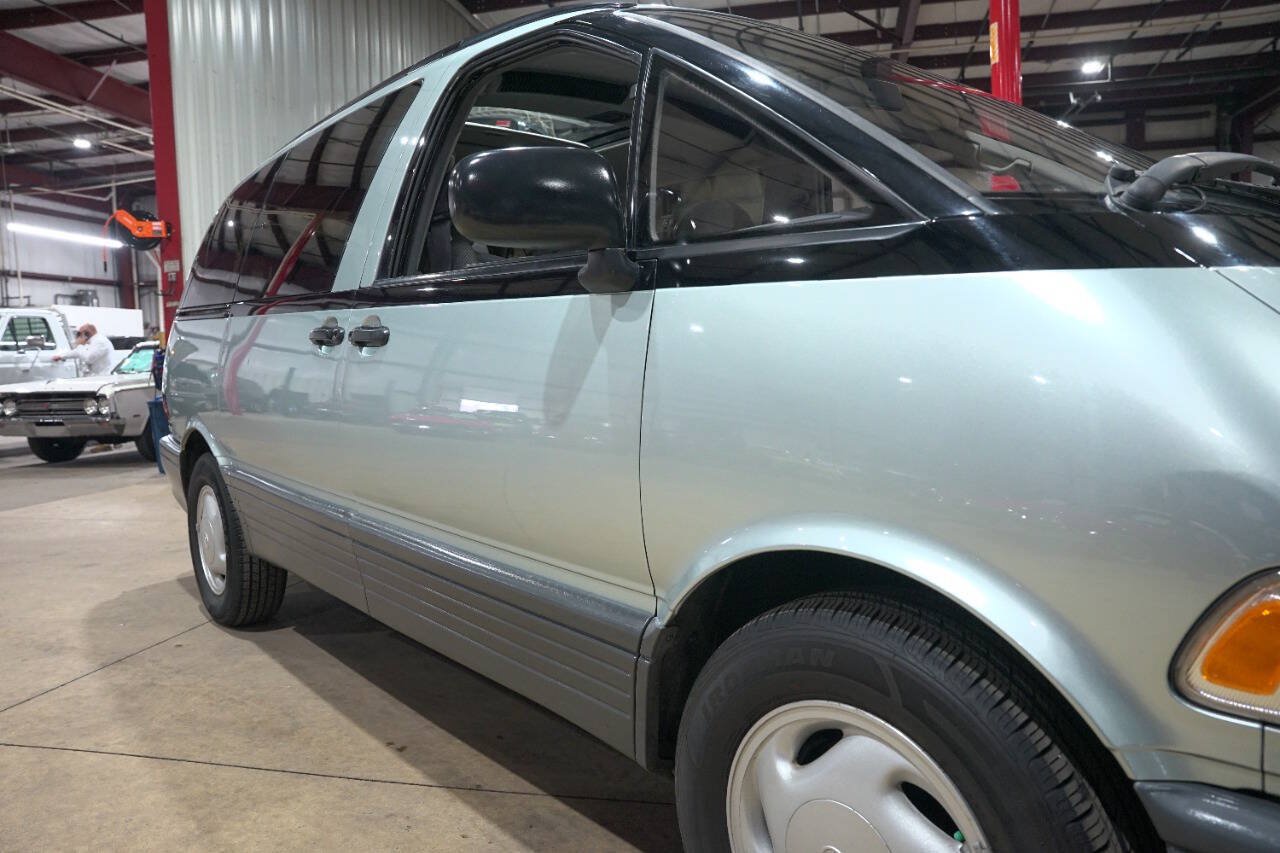Used 1992 Toyota Previa LE RWD image 33