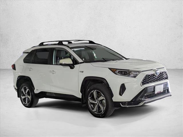 Used 2021 Toyota RAV4 SE w/ Weather & Moonroof Package AWD/4WD image 3