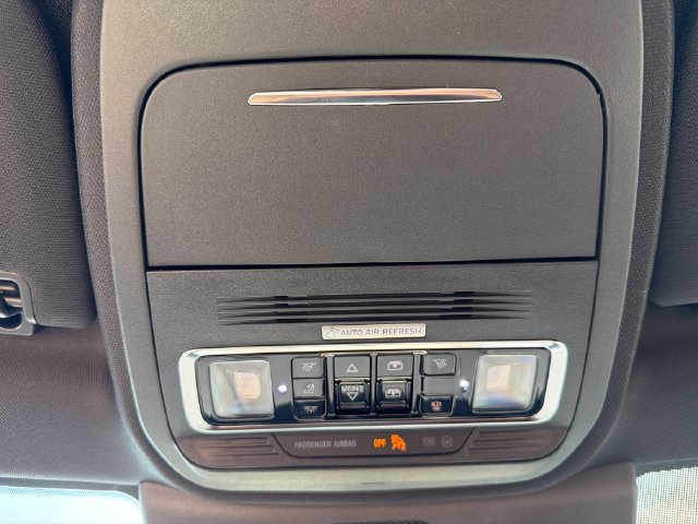 New 2026 Lincoln Navigator L Reserve AWD/4WD image 33