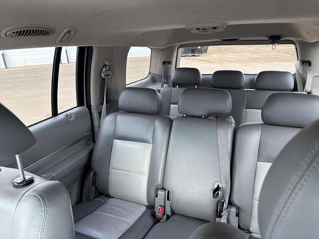 Used 2007 Chrysler Aspen Limited AWD/4WD image 35