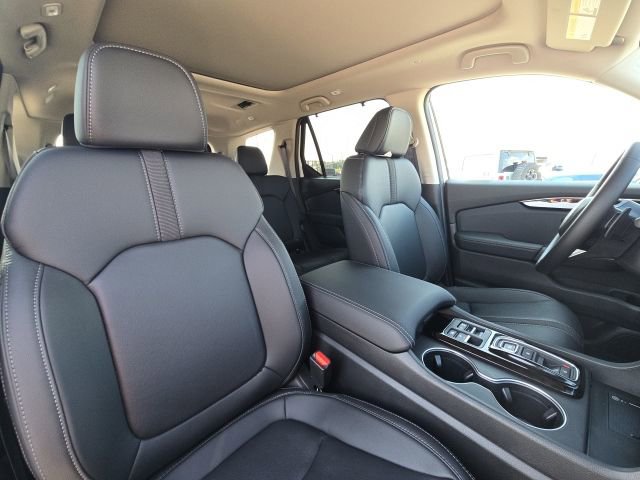 Used 2025 Honda Pilot Touring image 21