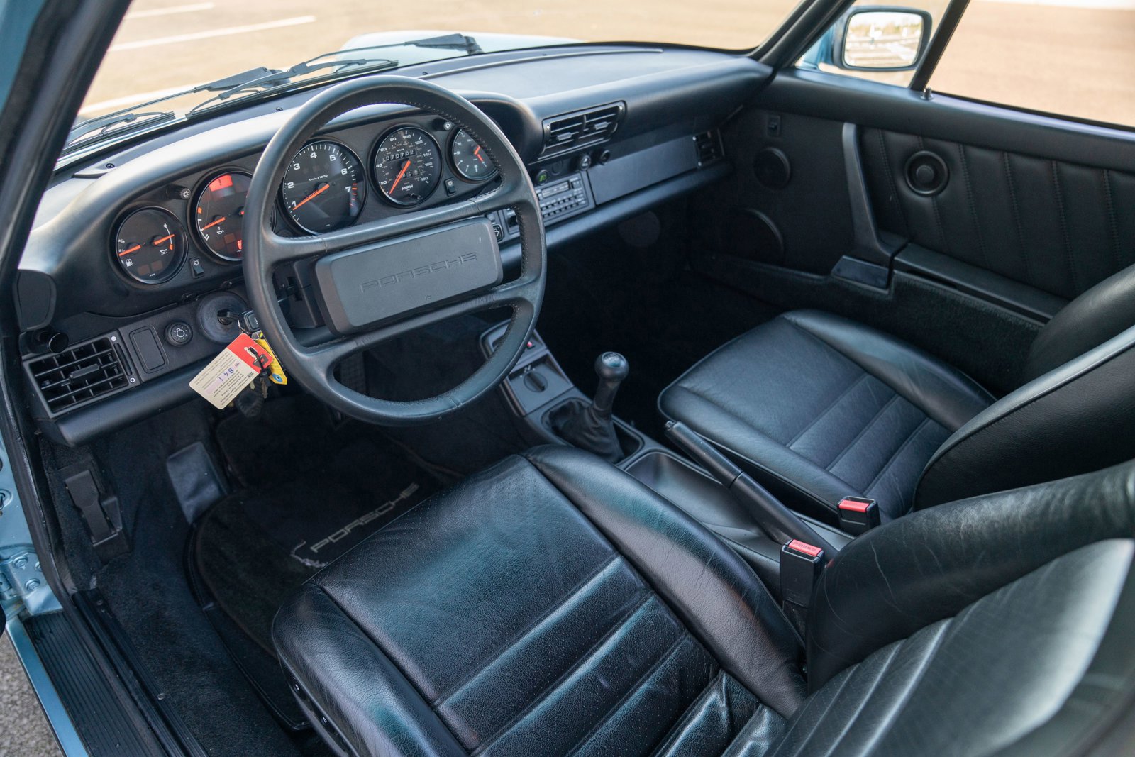 Used 1989 Porsche 911 Carrera 4 image 4