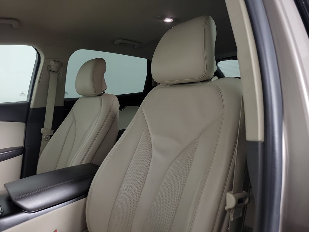 Used 2018 Lincoln MKX Select w/ Select Plus Package FWD image 19