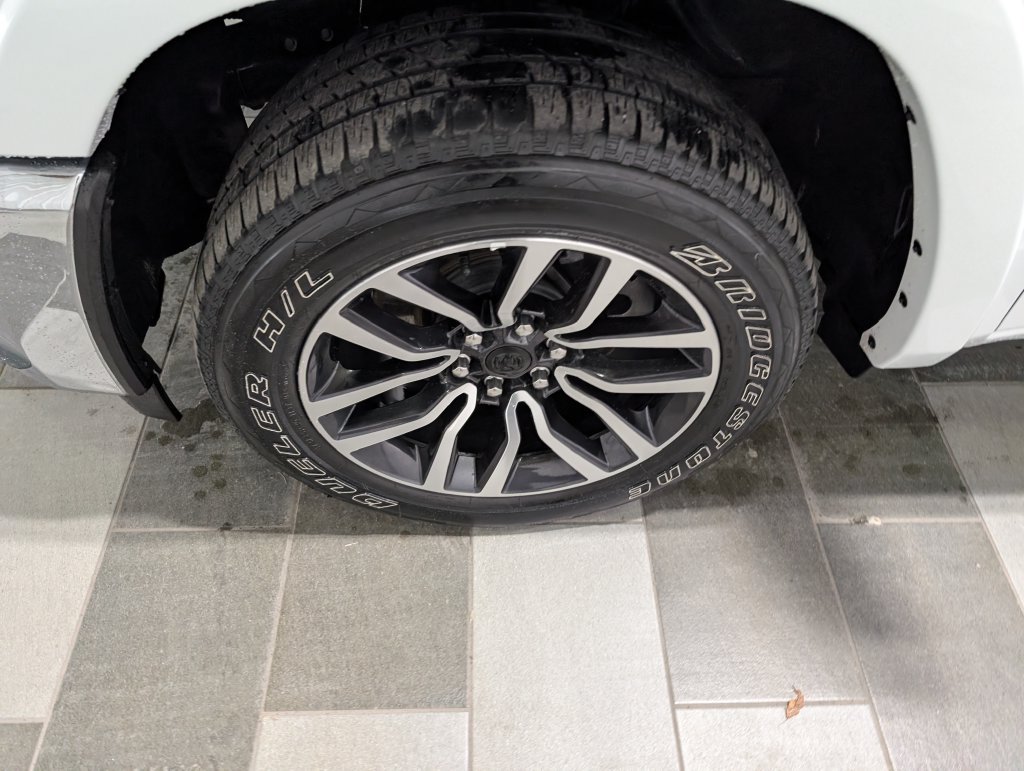 Used 2026 RAM 1500 Limited AWD/4WD image 8
