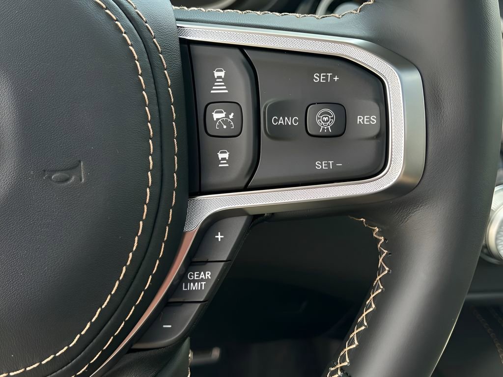 New 2026 RAM 1500 Tungsten w/ Trailer Tow Group image 18