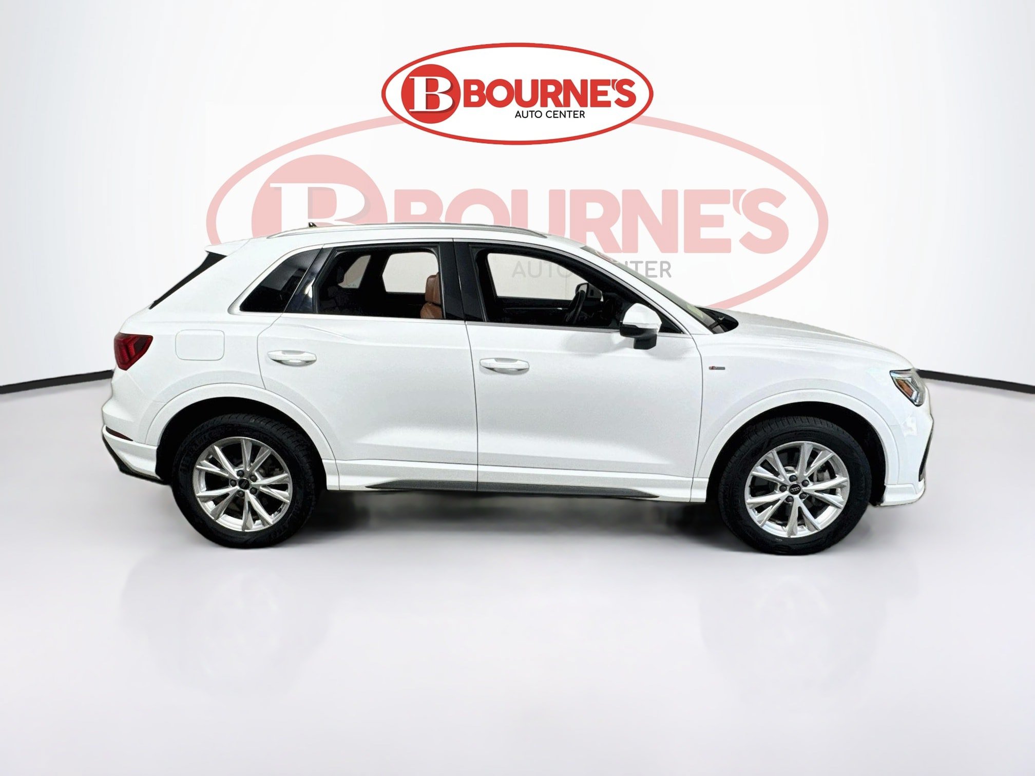 Used 2025 Audi Q3 2.0T Premium AWD/4WD image 11