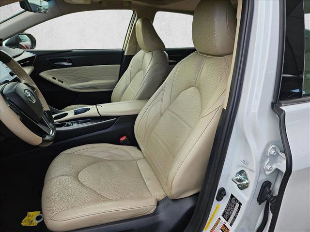 Used 2019 Toyota Avalon Limited w/ Advanced Safety Package image 18