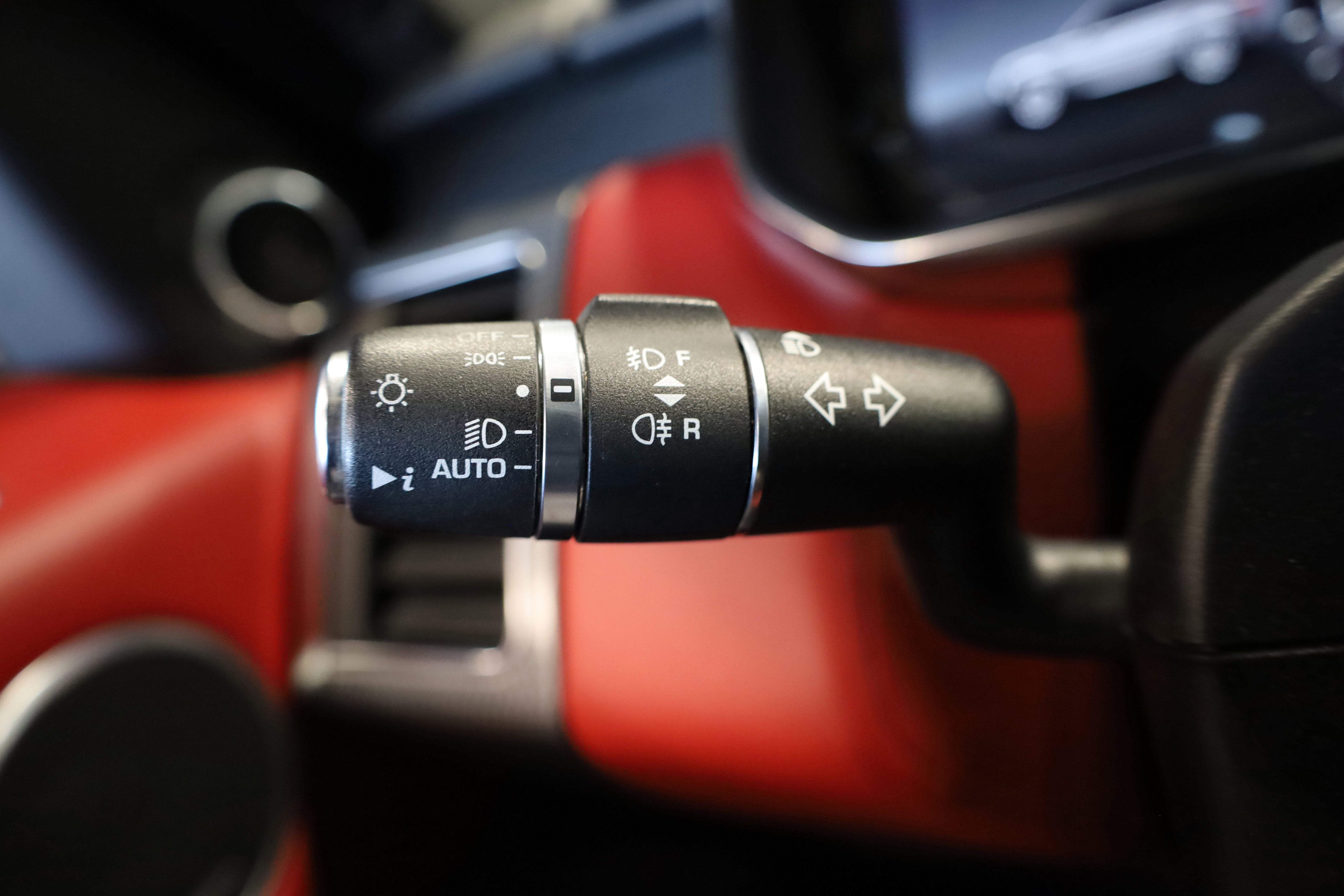 Used 2020 Land Rover Range Rover Sport HSE Dynamic image 22