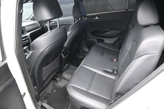 Used 2020 Kia Sportage S w/ Option Group 020 FWD image 18