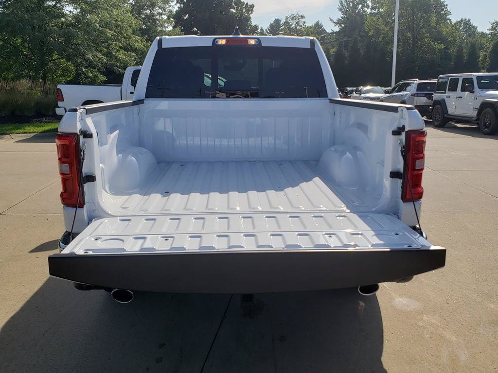 New 2026 RAM 1500 Big Horn AWD/4WD image 5