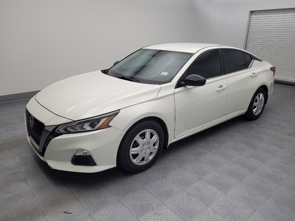 Used 2019 Nissan Altima 2.5 SR FWD image 2