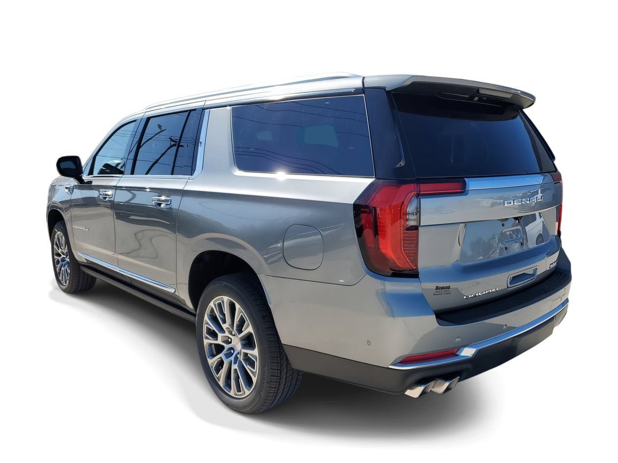New 2026 GMC Yukon XL Denali w/ Sun & Power Step Package AWD/4WD image 4