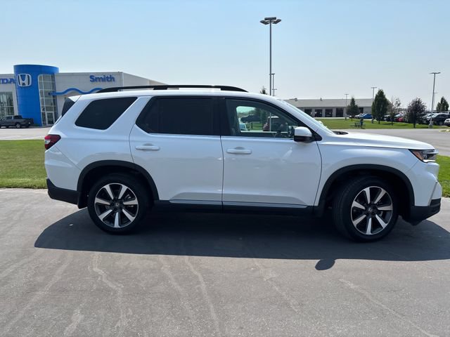Certified 2025 Honda Pilot Touring video 2