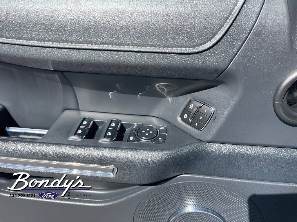 Used 2023 Ford Expedition Max XLT RWD image 8