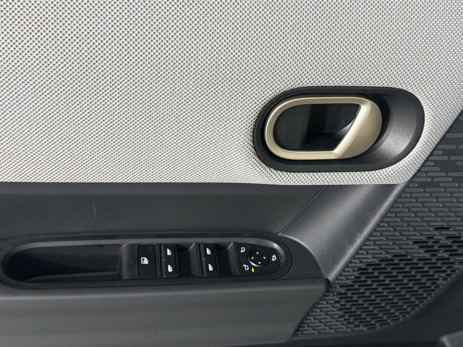 New 2026 MINI Cooper S image 20