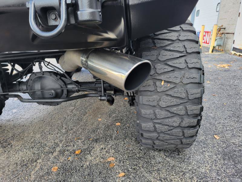 Used 2005 HUMMER H2 SUT w/ Preferred Equipment Group AWD/4WD image 20