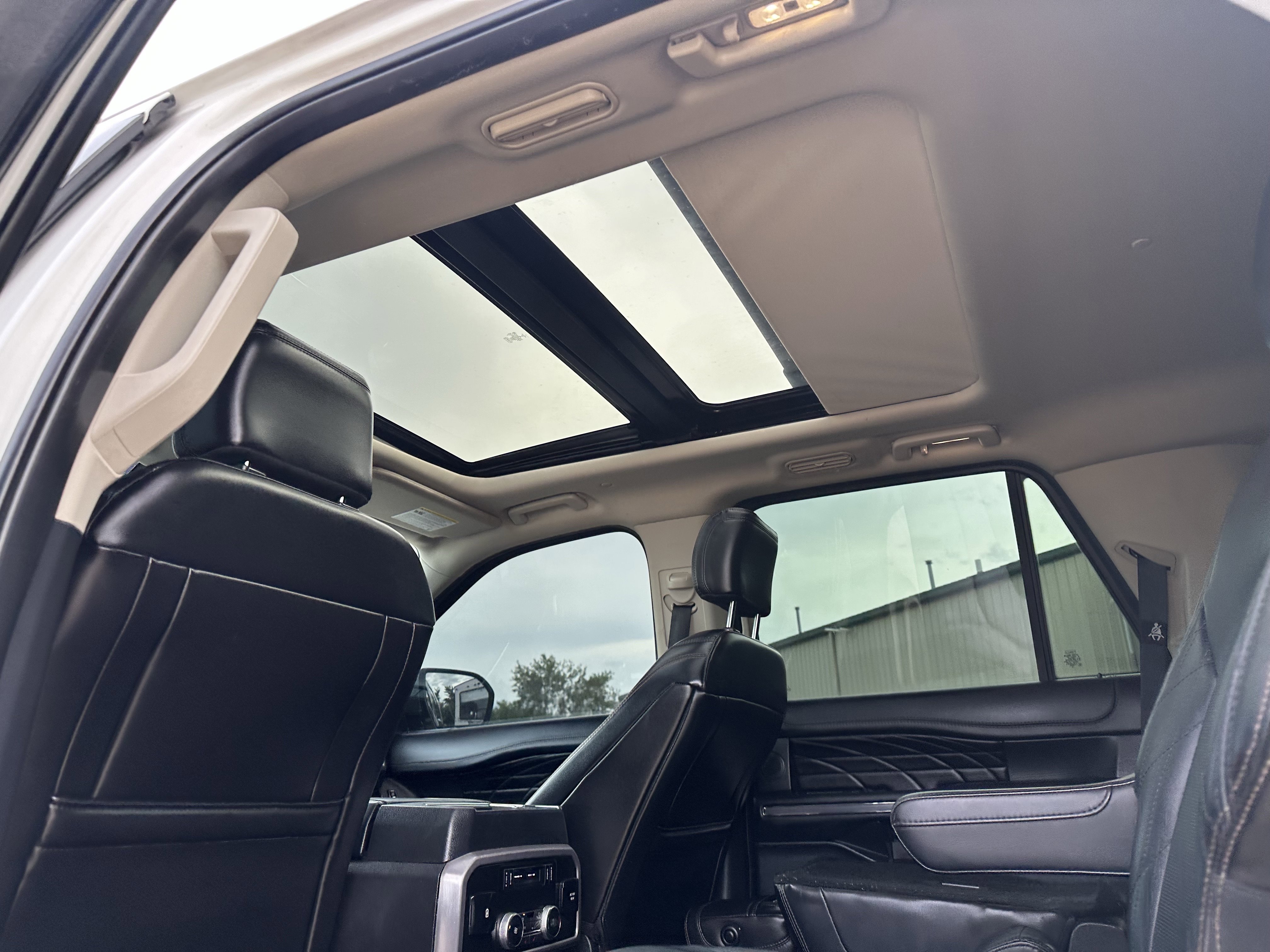 Used 2020 Ford Expedition Max Platinum AWD/4WD image 11