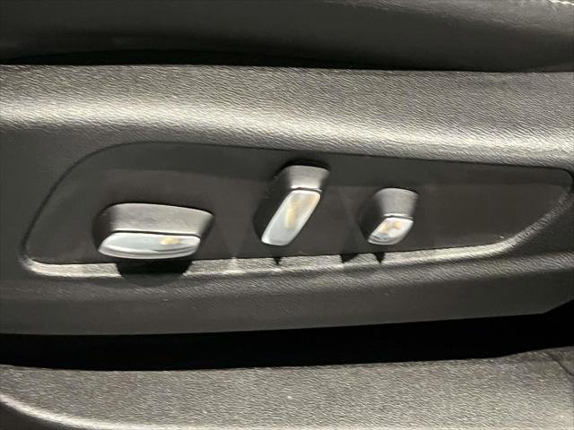 Used 2023 Cadillac XT6 Sport image 19