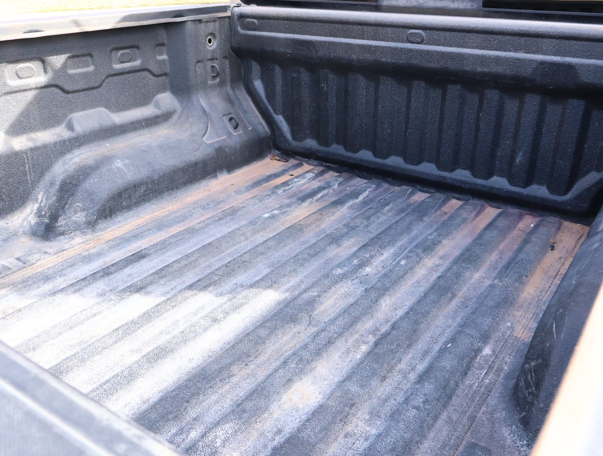 Used 2024 Chevrolet Colorado Z71 w/ Z71 Convenience Package 2 image 24