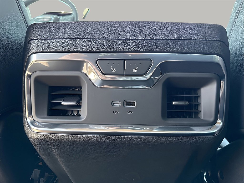 New 2025 GMC Sierra 2500 SLT w/ Texas SLT Premium Package image 12