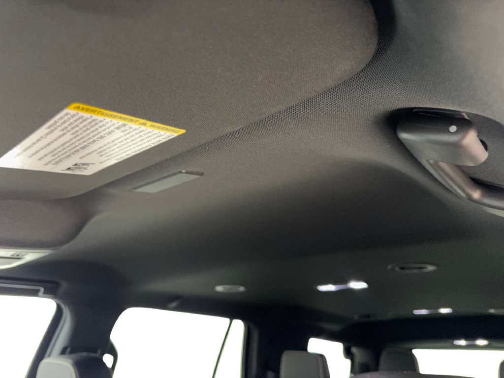 Used 2025 Chevrolet Tahoe Premier RWD image 78